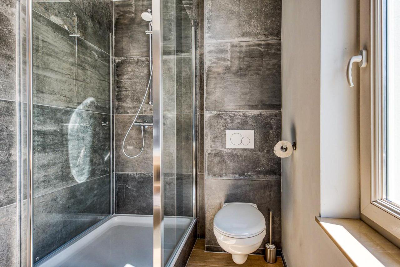 Hotel L'Avenue Libramont-Chevigny Esterno foto