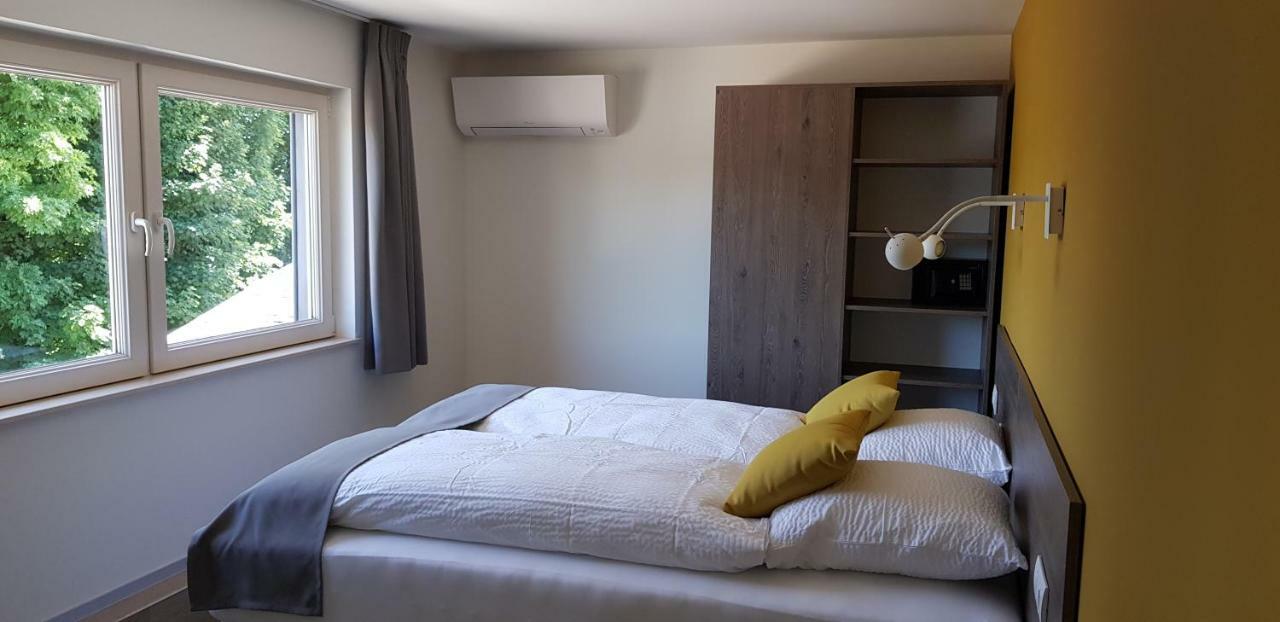 Hotel L'Avenue Libramont-Chevigny Esterno foto